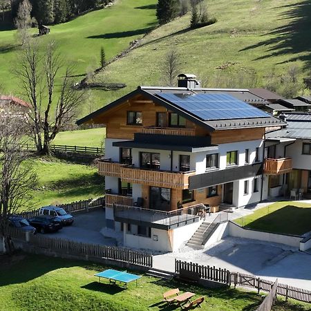 Zimmer & Appartements Schwarzenbacher Sonja & Konrad ไคลนาร์ล ภายนอก รูปภาพ