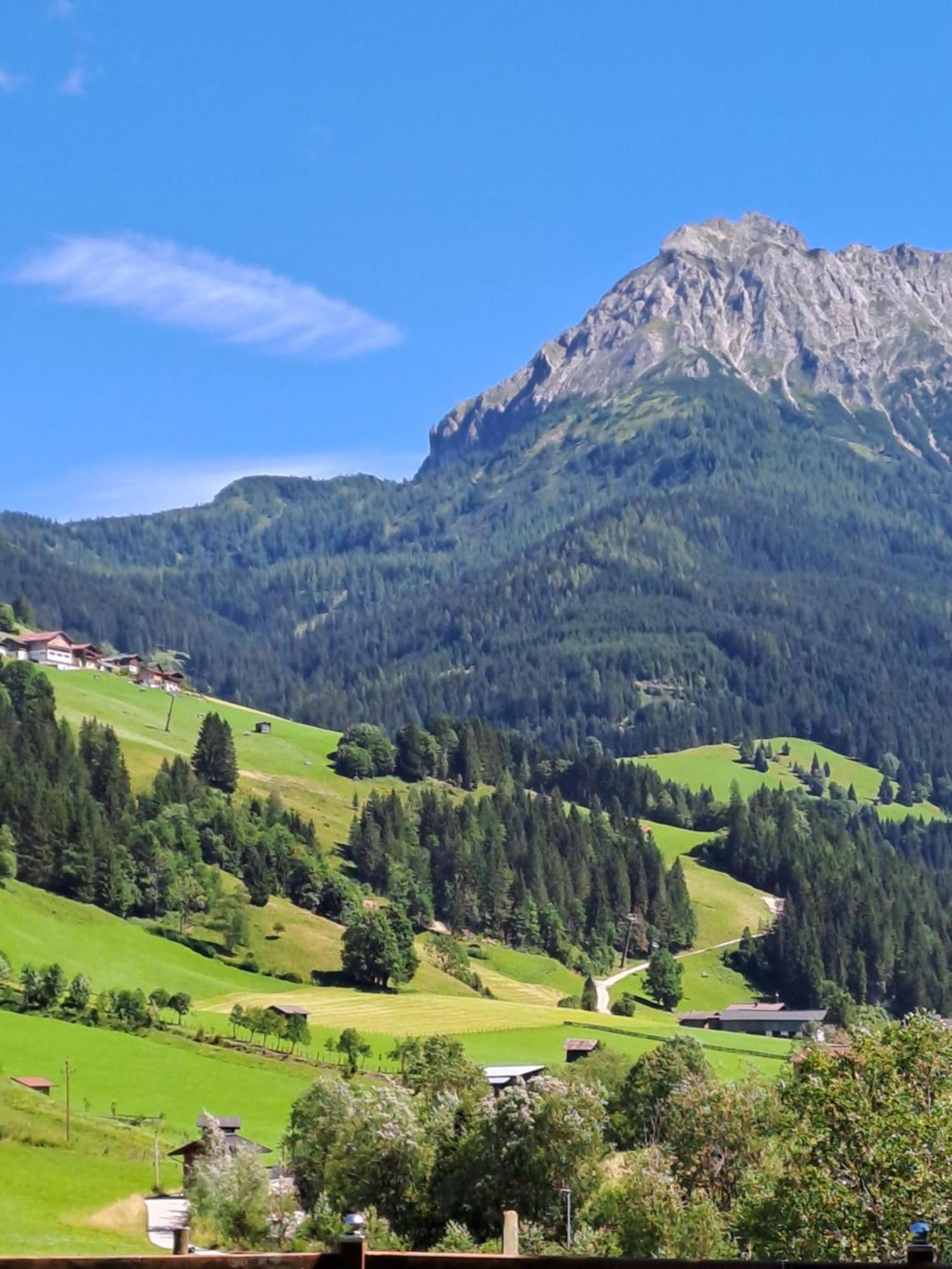 Zimmer & Appartements Schwarzenbacher Sonja & Konrad ไคลนาร์ล ภายนอก รูปภาพ