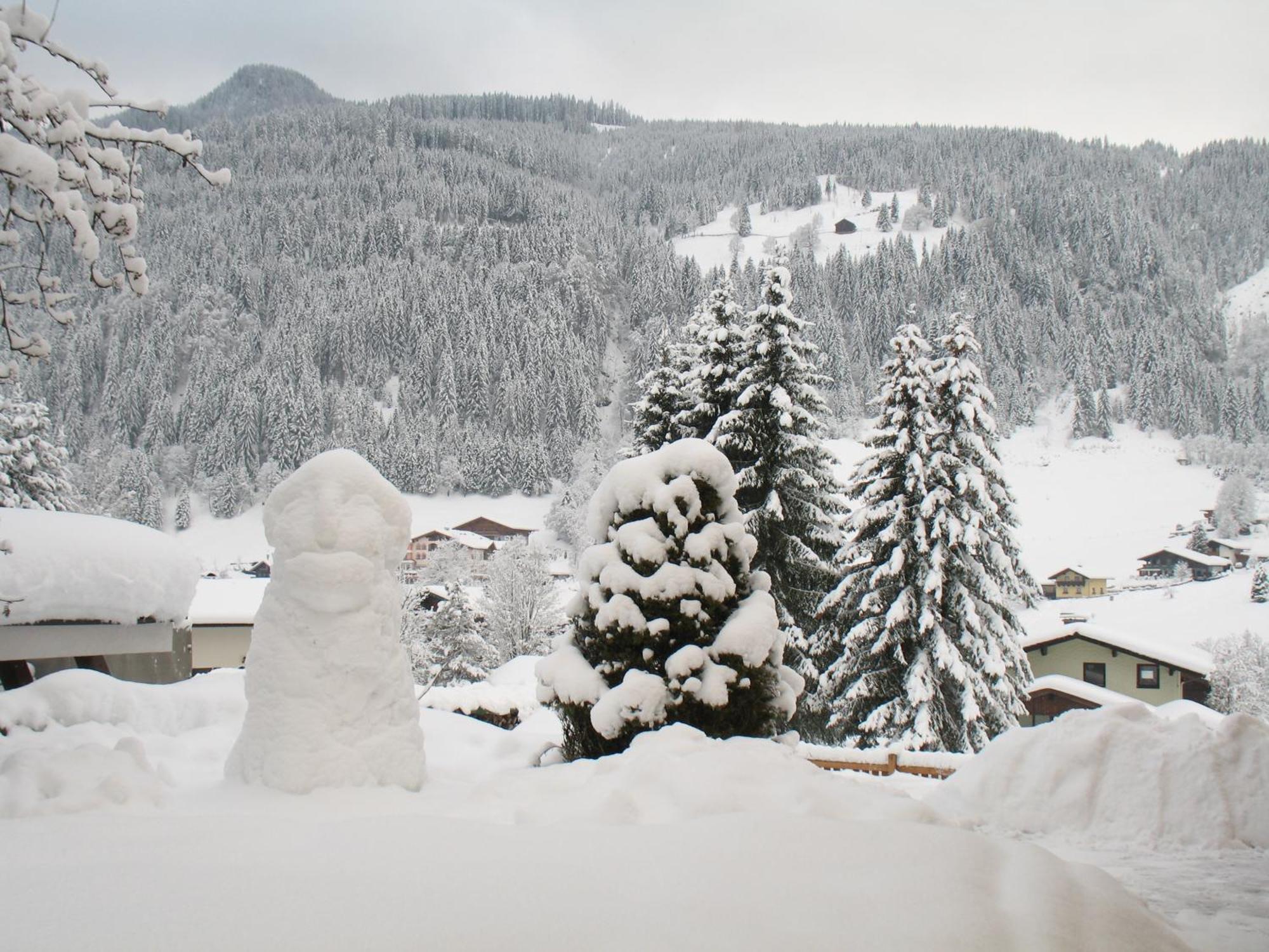 Zimmer & Appartements Schwarzenbacher Sonja & Konrad ไคลนาร์ล ภายนอก รูปภาพ